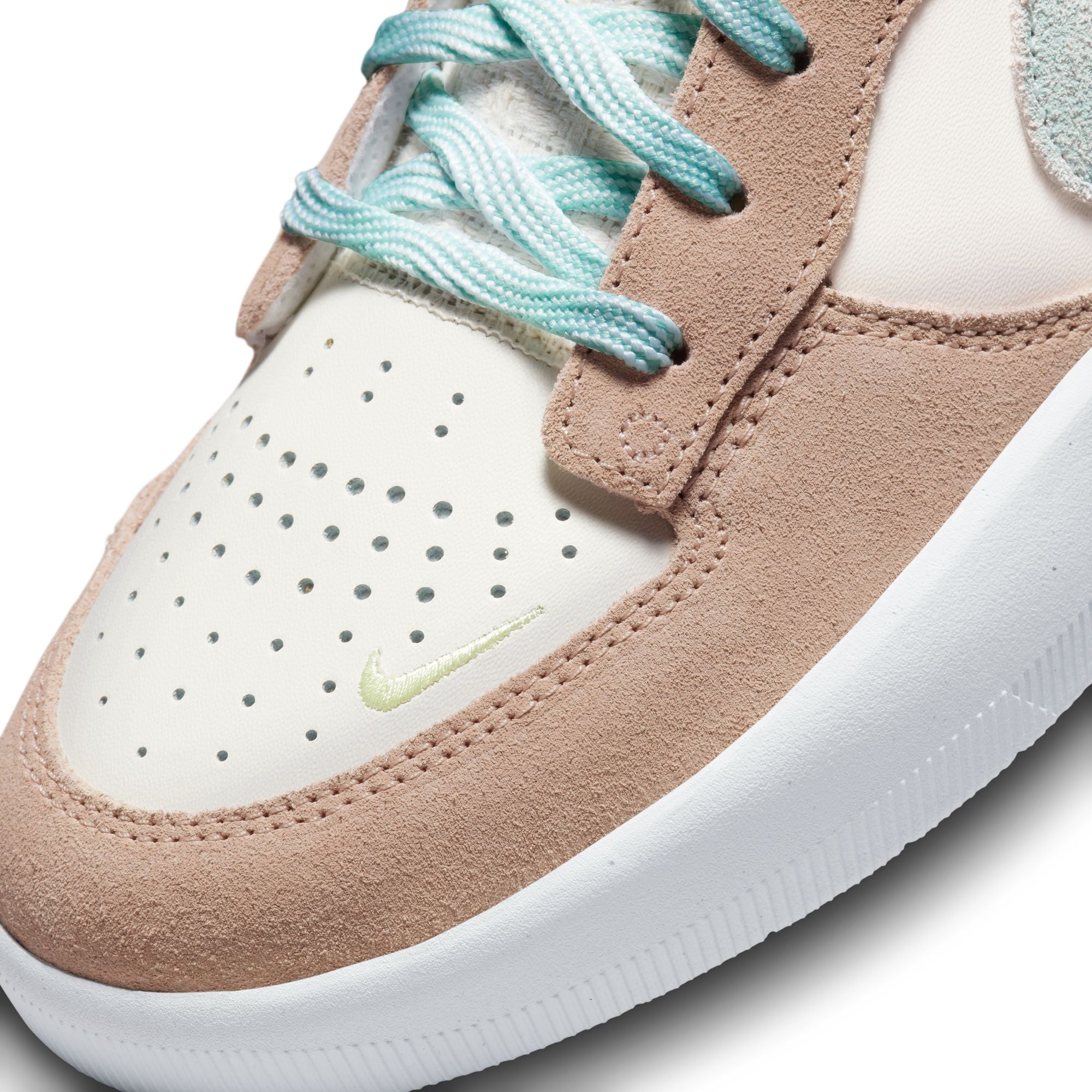 Pale Ivory Force 58 Nike SB Skate Shoe Detail