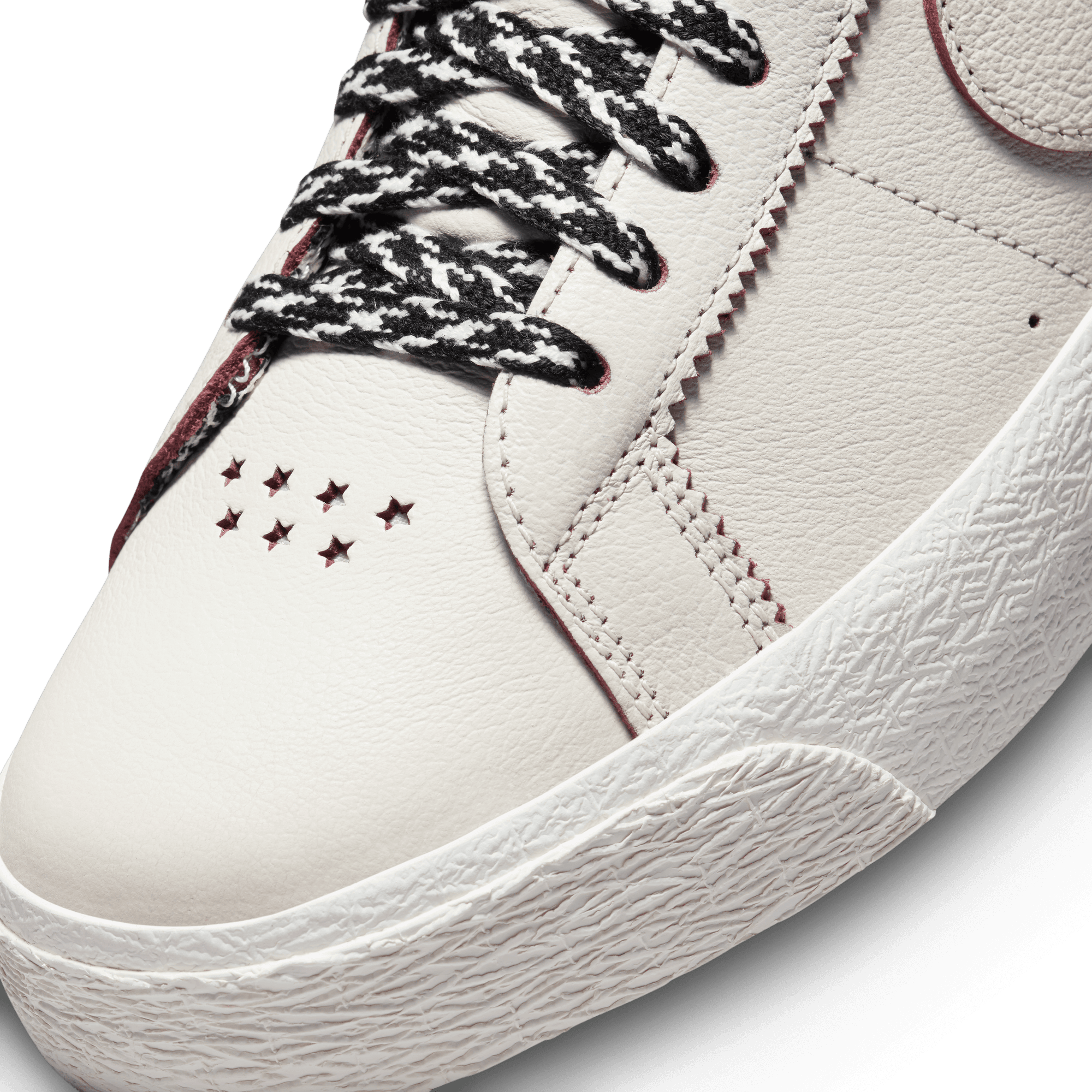 Welcome Madrid Nike SB Blazer Mid Skate Shoe Detail