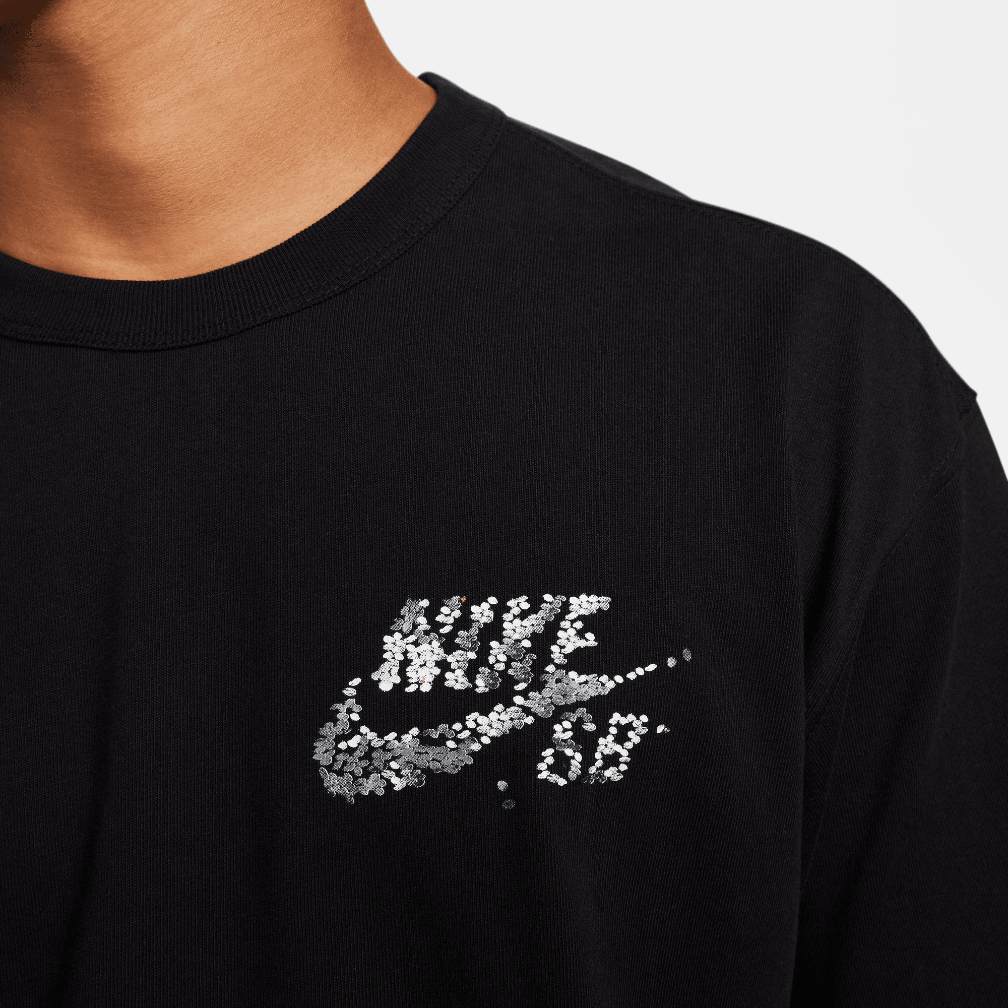 M90 Yuto SUST Nike SB T-Shirt Detail