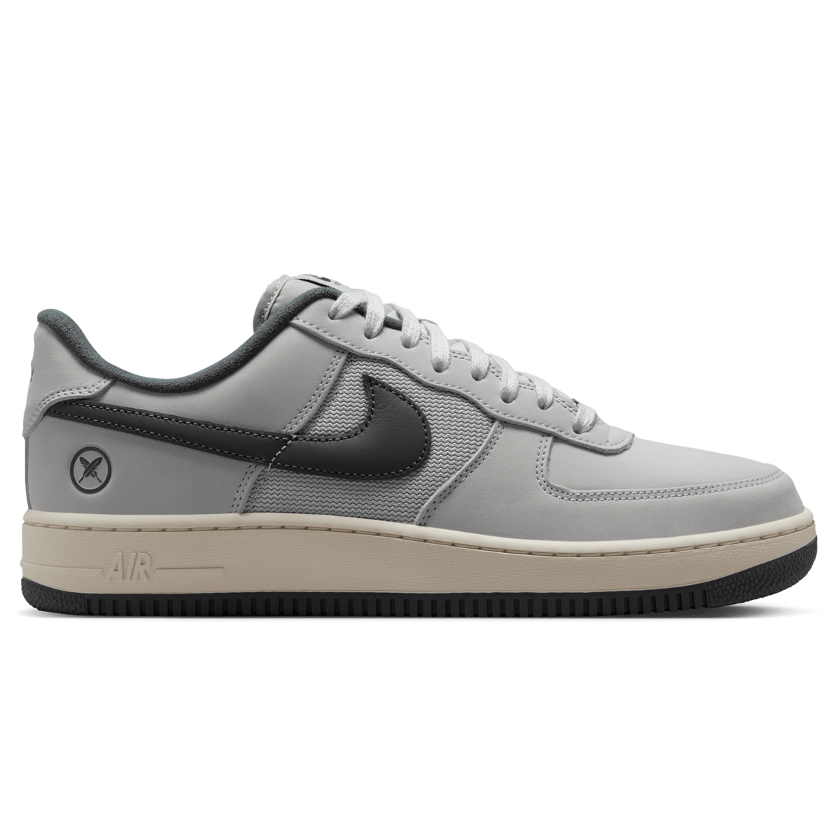 NIke SB Yuto Air Force 1 SB Side View
