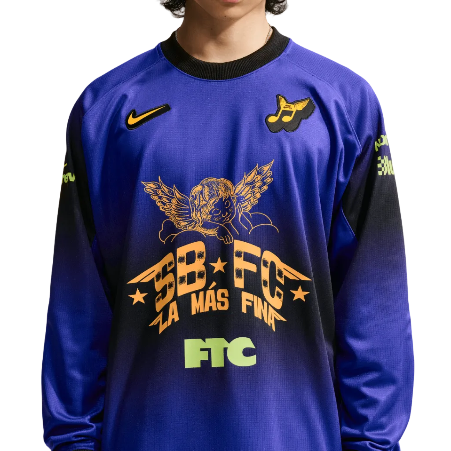Dark Concord Club 58 Nike SB Jersey Detail