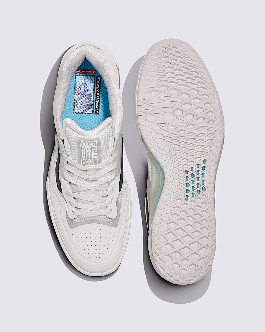 White/Black Skate AVE 2.0 Vans Skate Shoe