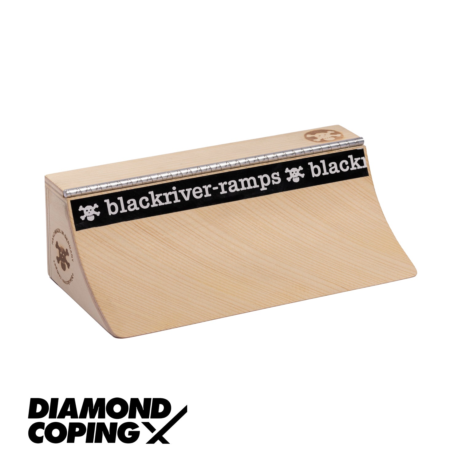Blackriver Ramps Fingerboard XL Pocket Quarter Pipe - DIAMOND COPING