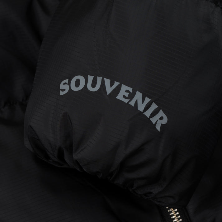 Black Souvenir Everyday Puffy Jacket Detail