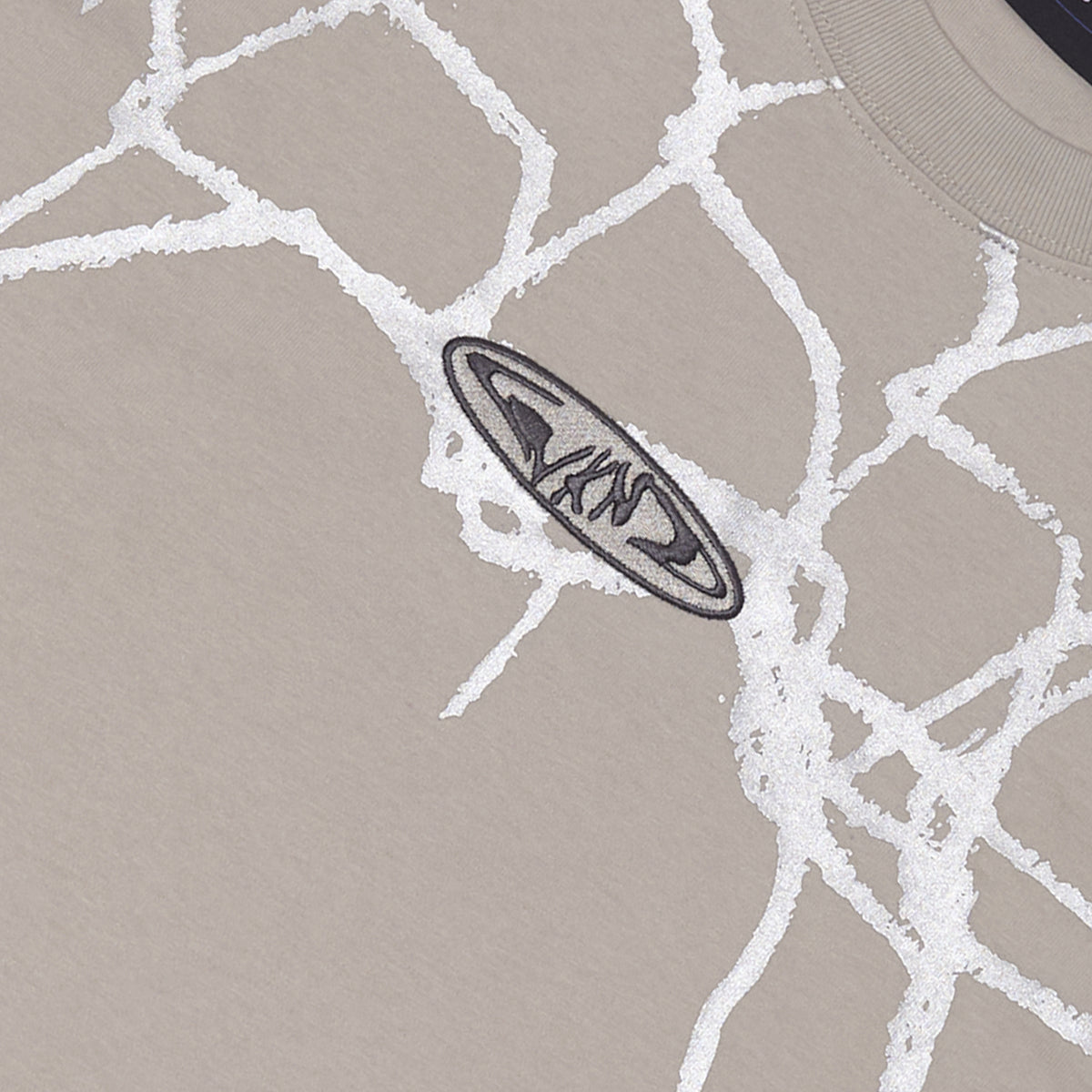 Mist beige WKND oversize print chain link tee with embroidery