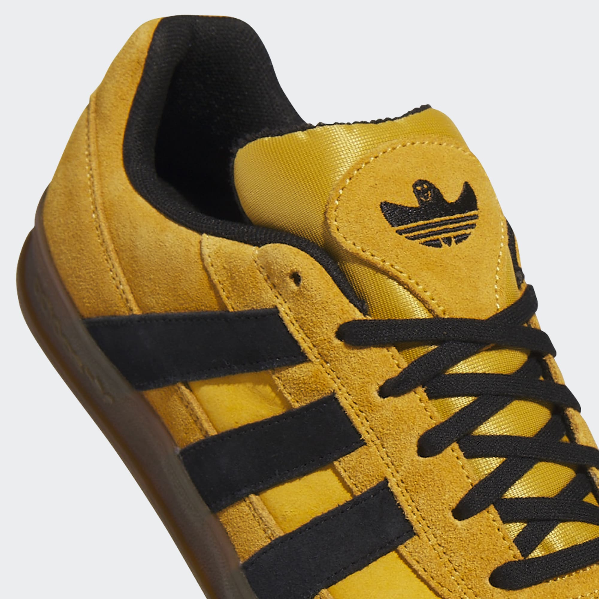 Preloved Yellow Aloha Super Adidas Skate Shoe Detail