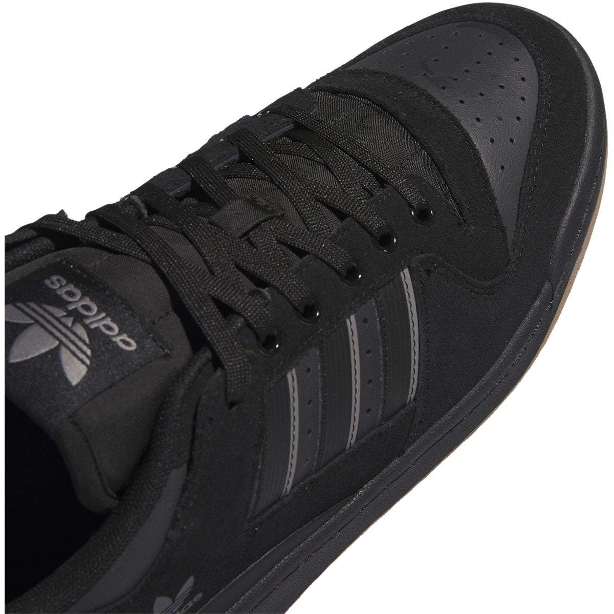 Black Forum 84 Low ADV Adidas Skateboarding Shoe Detail