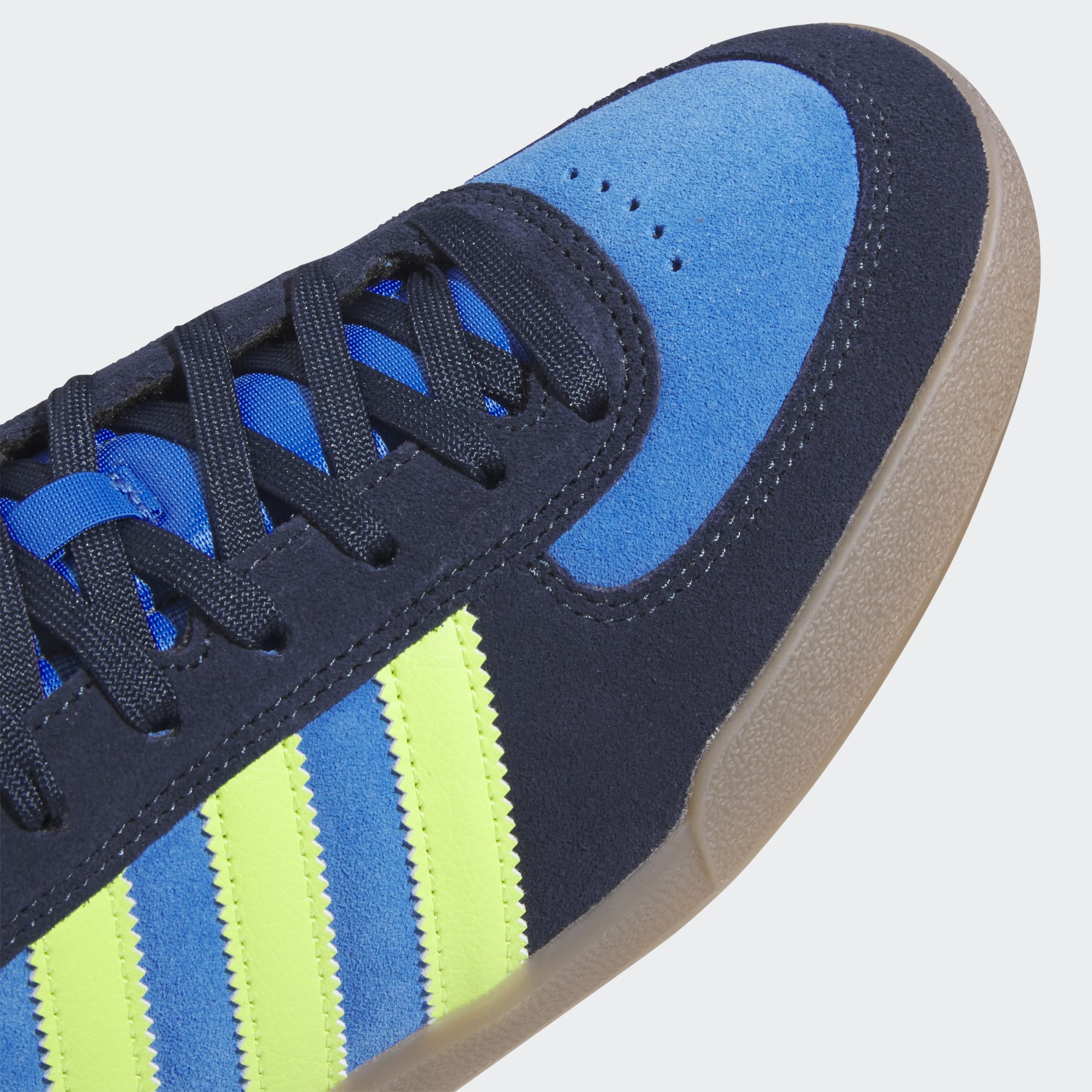 Bright Royal Glenburn Adidas Skate Shoe Detail
