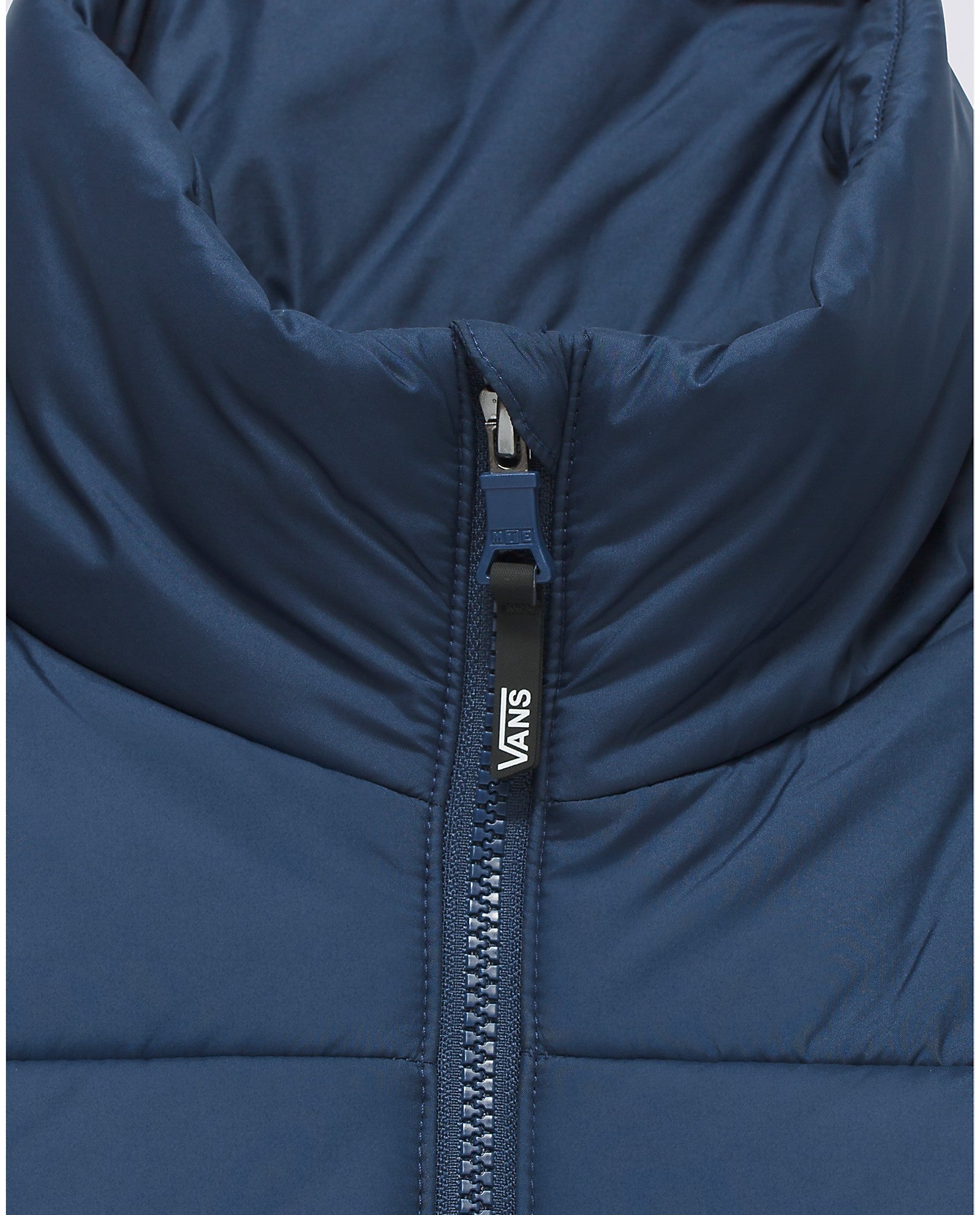 Dress Blue Norris MTE-1 No Hood Vans Puffer Jacket Detail