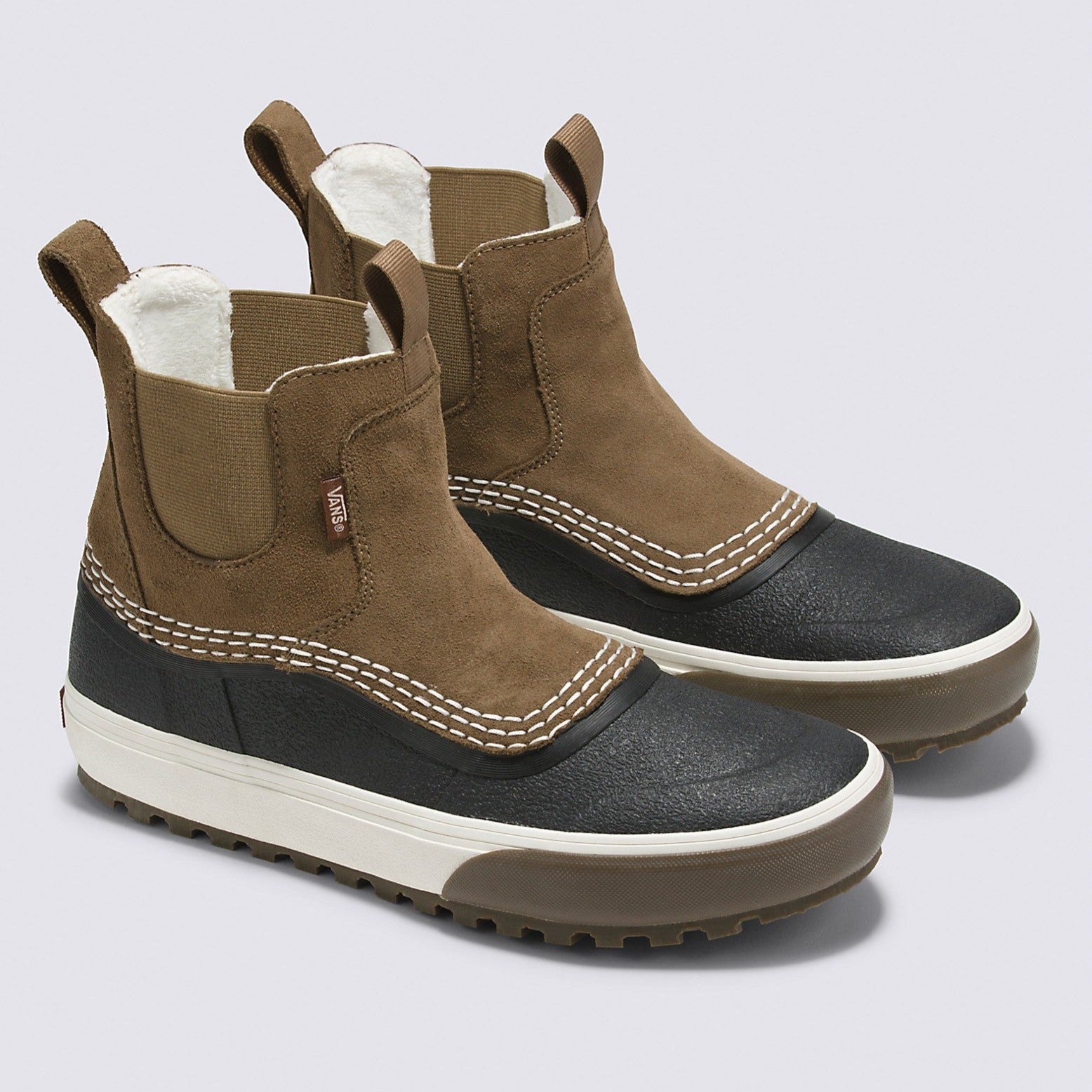 Standard Mid MTE Chelsea Vans Snow Boots