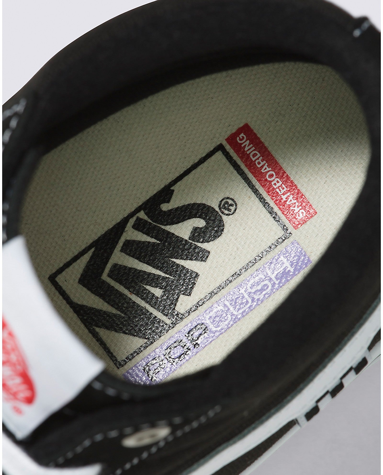 Black/White Skate Sk8-Hi Vans Skateboard Shoe Detail