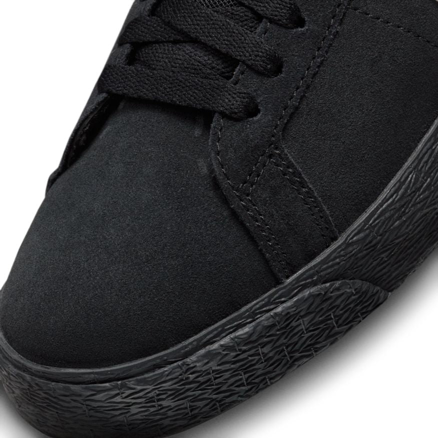 Black Zoom Blazer Mid Nike SB Skateboard Shoe Detail