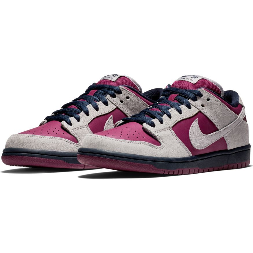 Nike SB Dunk Low Pro Skate Shoe - Atmosphere Grey/Atmosphere Grey