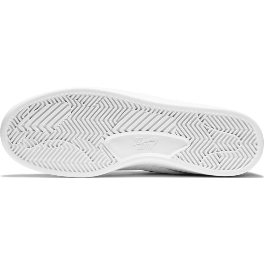 Black/White Bruin React Nike Sb Skateboarding Shoe Bottom