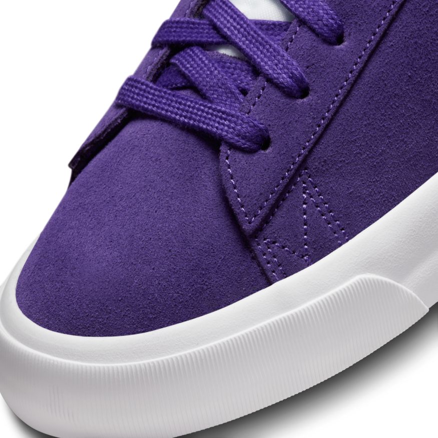 Court Purple GT Blazer Low Nike SB Skateboarding Shoe Detail