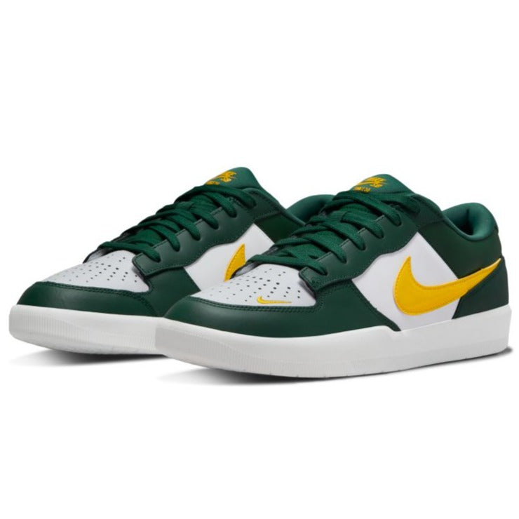 Gorge Green Force 58 Nike SB Skate Shoe Front