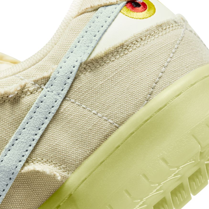 Halloween Mummy Premium Nike SB Dunk Low Skateboarding Shoe detail