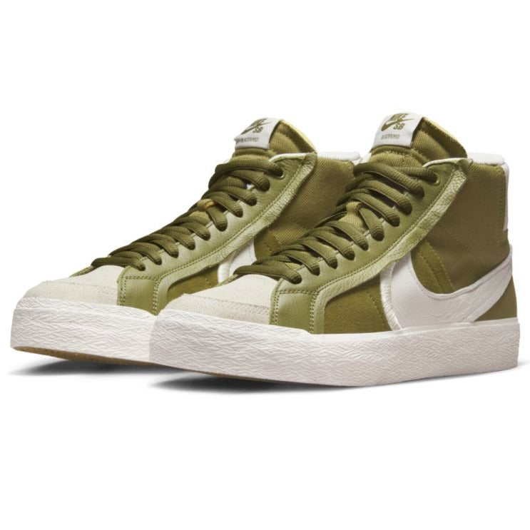 Pilgrim Premium Plus Nike SB Blazer Mid Skate Shoe Front