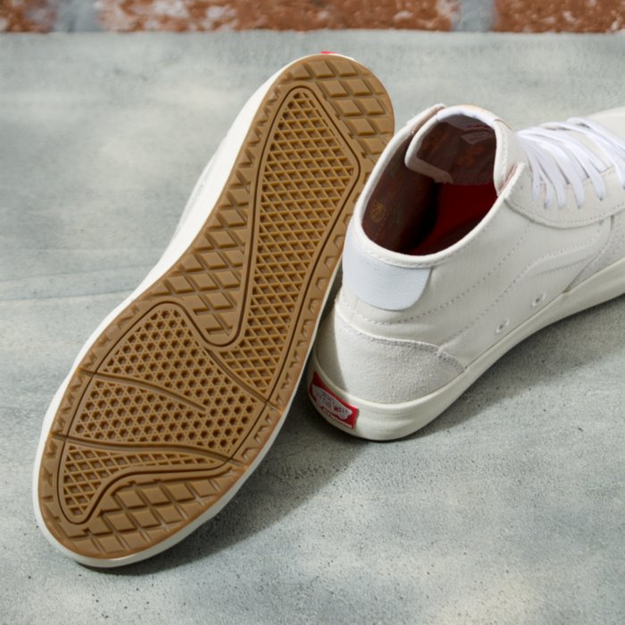 Lizzie Armanto Marshmallow Vans Pro Model Skateboard Shoe Bottom