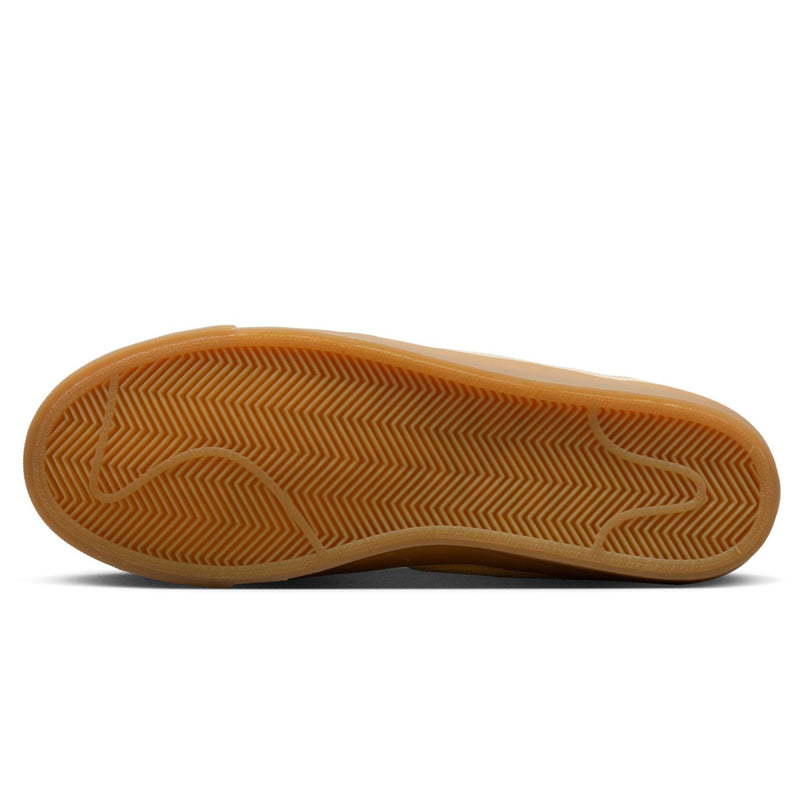 Pale Vanilla Premium GT Blazer Low Nike SB Skate Shoe Bottom