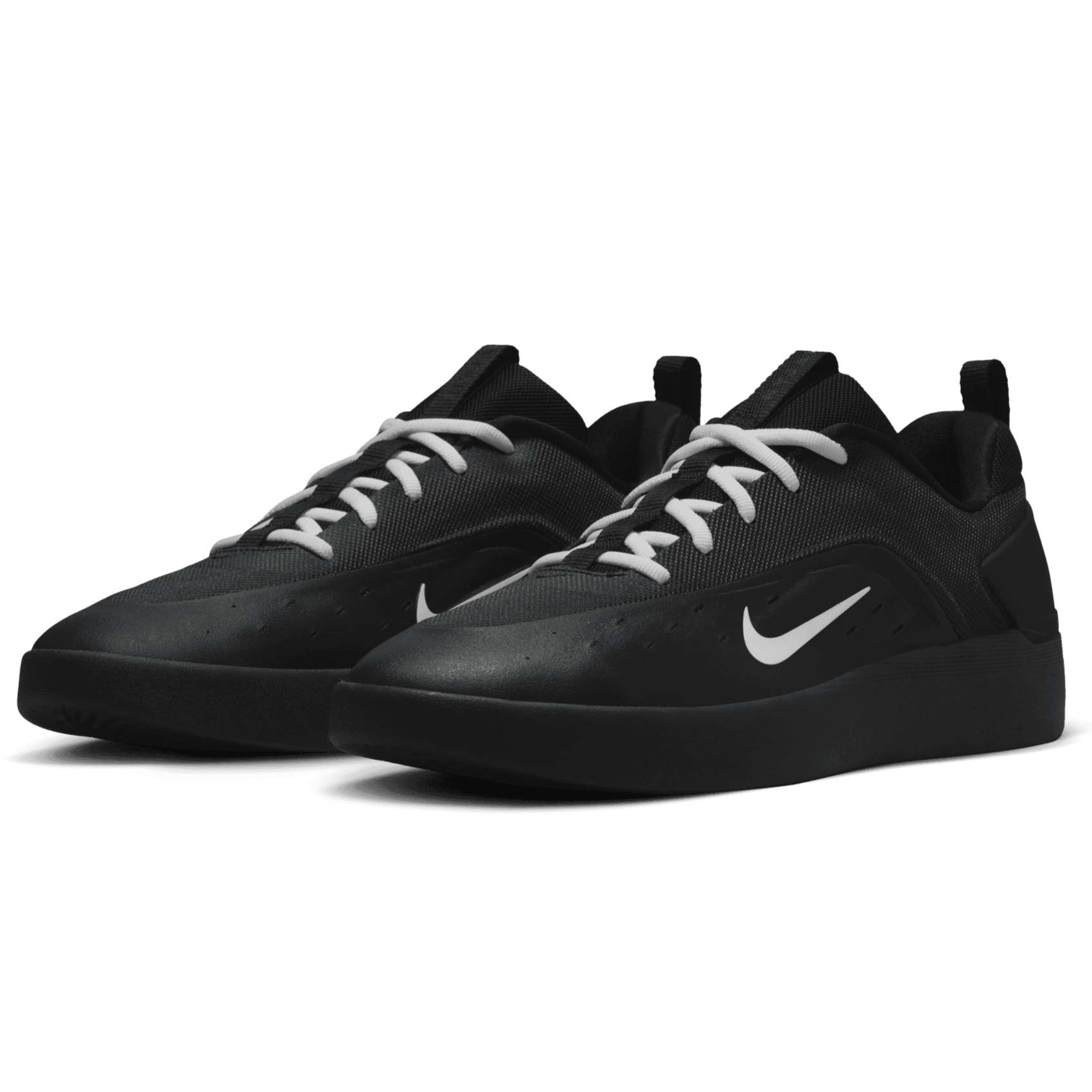 Black/White Nyjah 4 Nike SB Skate Shoe Front
