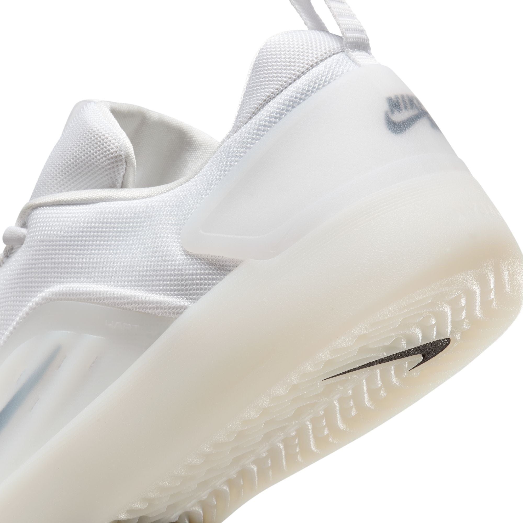 White/Black Nyjah 4 Nike SB Skate Shoe Detail