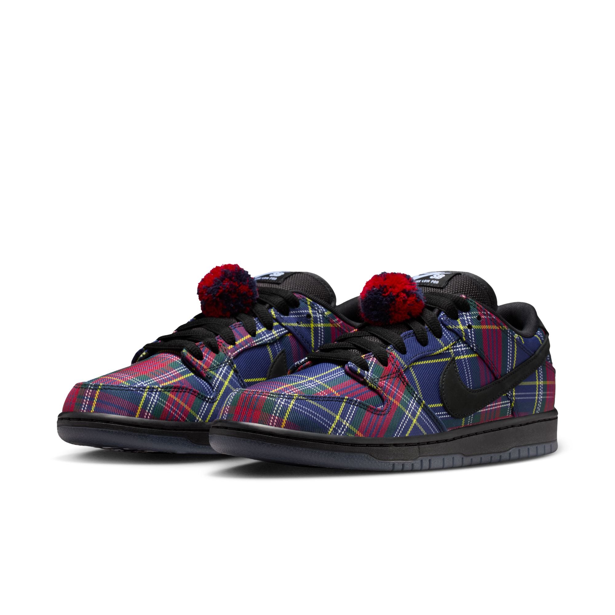 靴 Nardwuar x Nike SB Dunk Low Pro QS Nike SB x Nardwuar Dunk Low Pro QS Skateboard Shoe - University Red/Bl