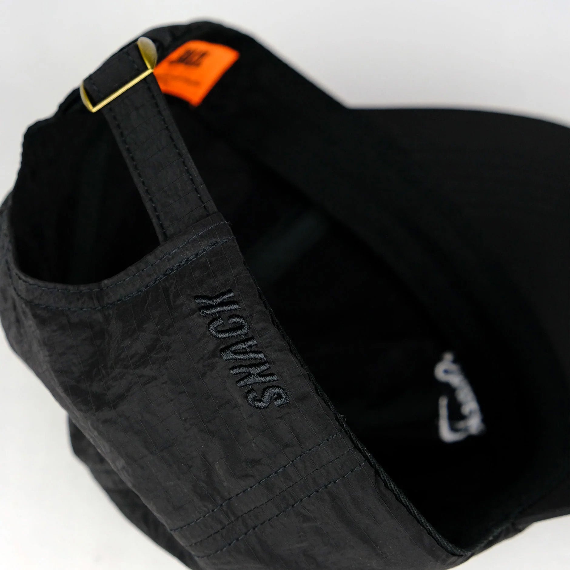  Nylon Snack Skateboards hat with black back embroidery