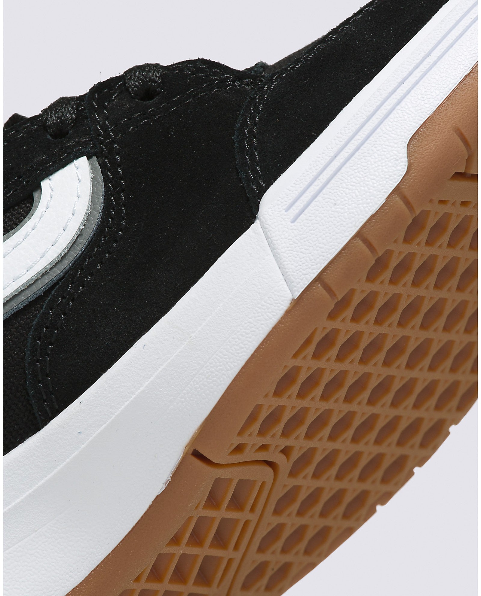 Black/White Zahba Mid Vans Skate Shoe Detail