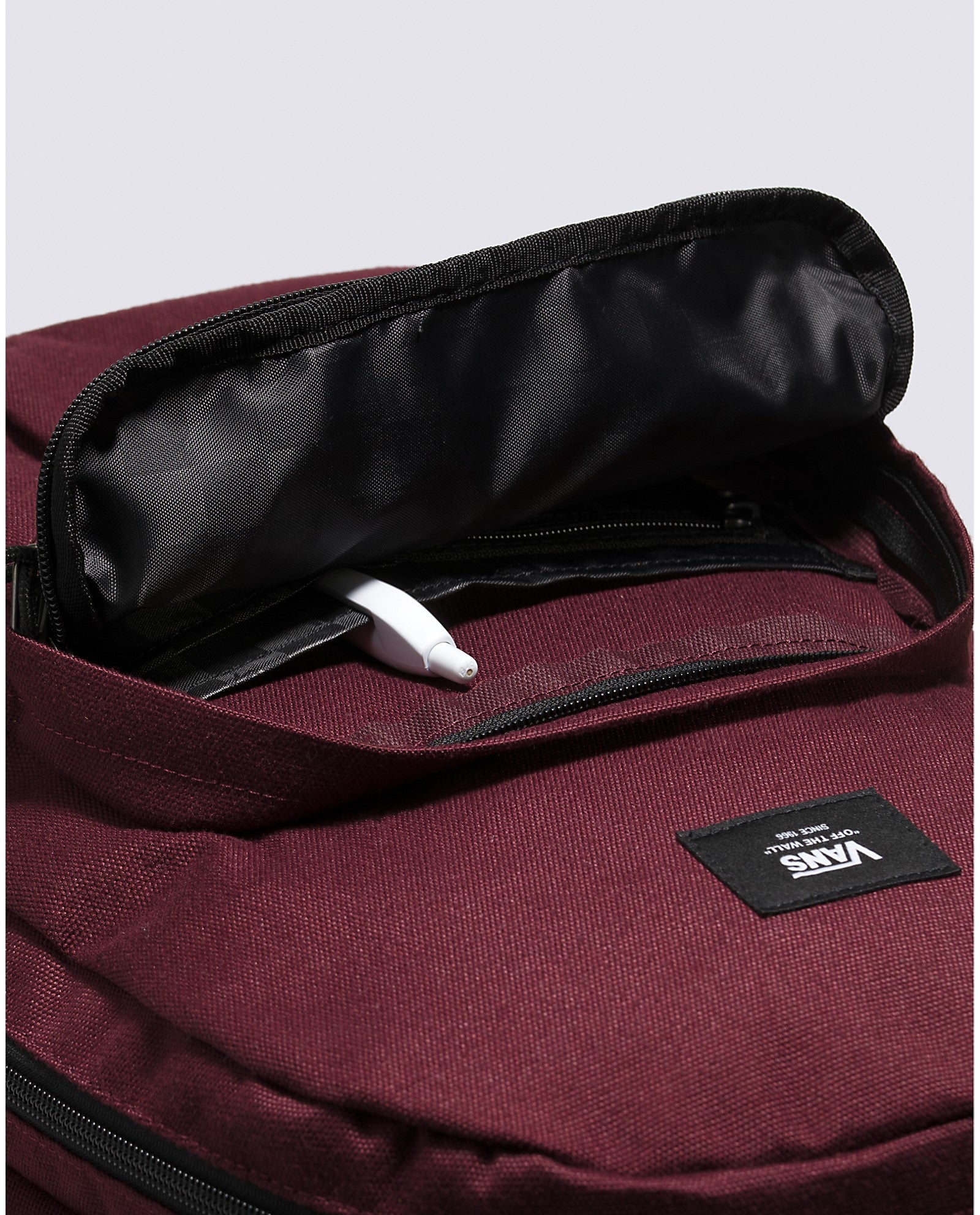 Port Royale Old Skool Trek Vans Backpack