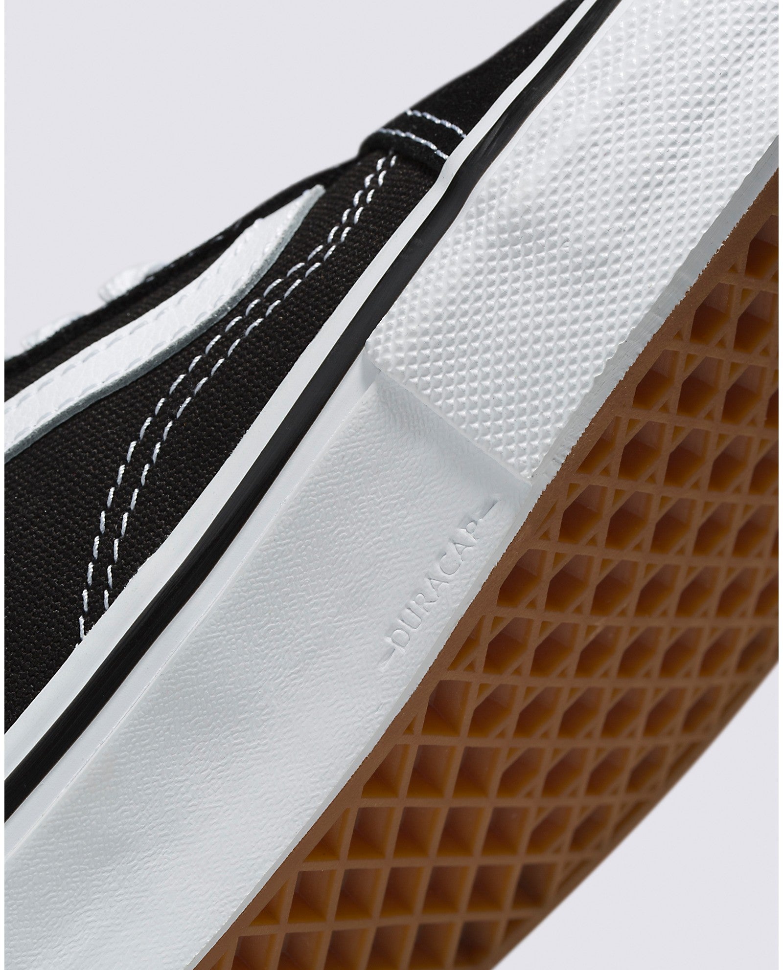 Black/White Skate Old Skool Vans Skateboard Shoe Detail