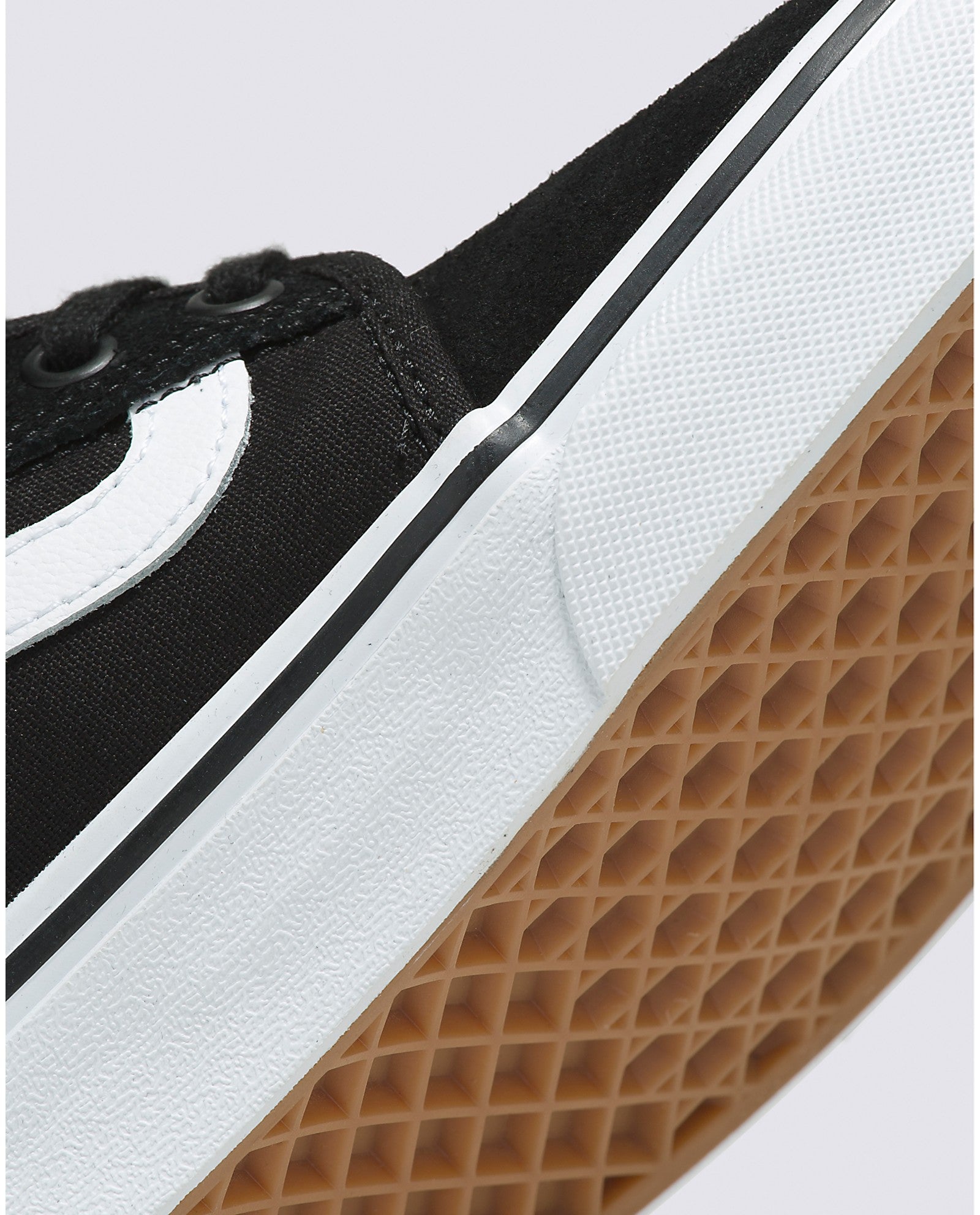 Black/White Chukka Low Sidestripe Vans Skateboard Shoe Detail