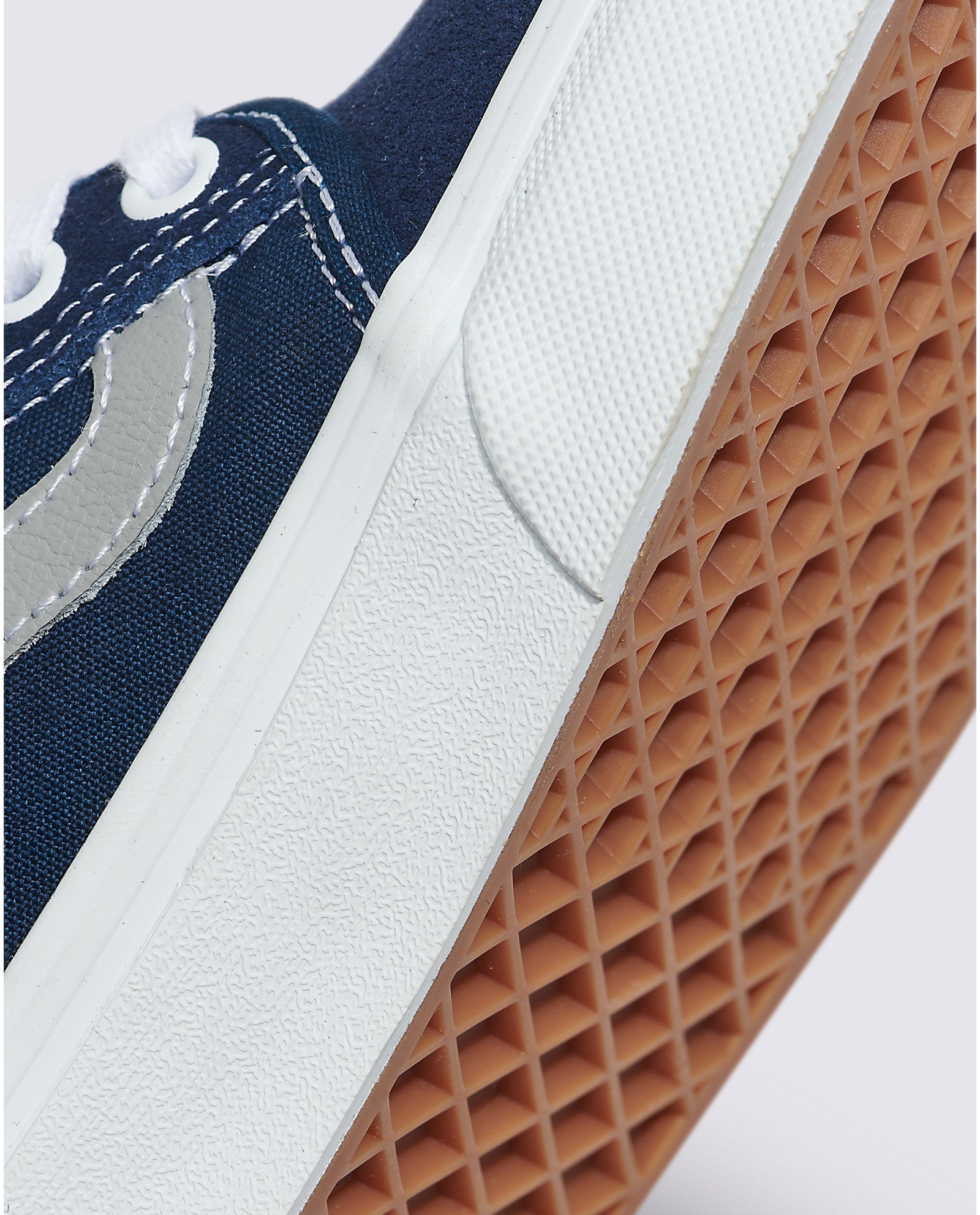 Navy/Grey Chukka Low Sidestripe Vans Skate Shoe Detail