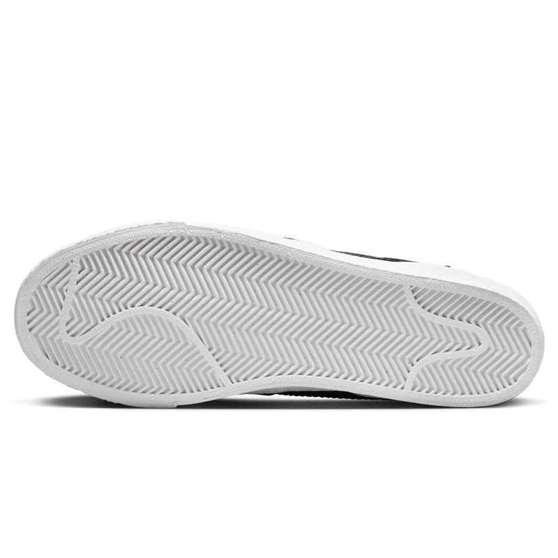 Black Blazer Mid Premium Nike SB Skate Shoe Bottom