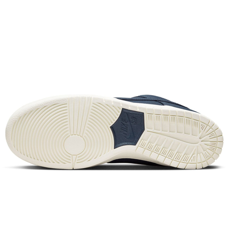 Midnight Navy/Desert Ochre Dunk Low Pro Premium Nike SB Skate Shoe Bottom