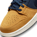 Midnight Navy/Desert Ochre Dunk Low Pro Premium Nike SB Skate Shoe Detail