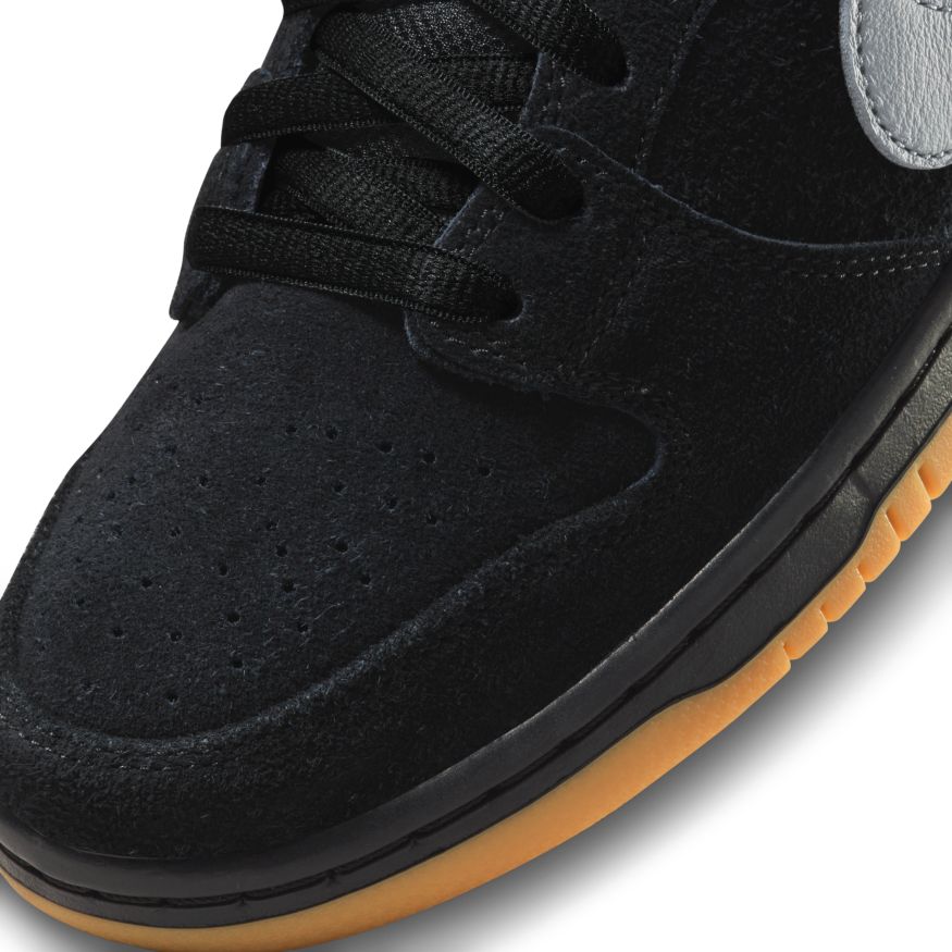 Black Fog Dunk Low Pro Nike SB Skateboarding Shoe Detail