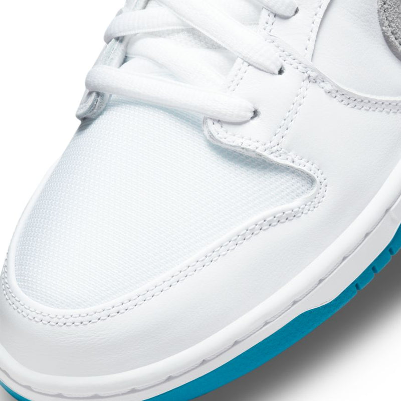 Laser Blue Dunk Low Pro Nike SB Skateboarding Shoe Detail