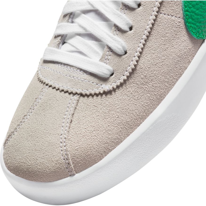 White/Lucky Green Bruin React Nike SB Skateboarding Shoe Detail