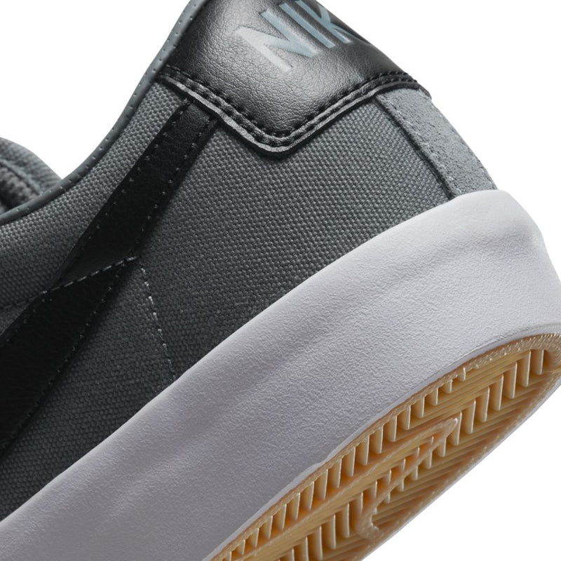 Cool Grey GT Blazer Low Nike SB Skateboarding Shoe Detail