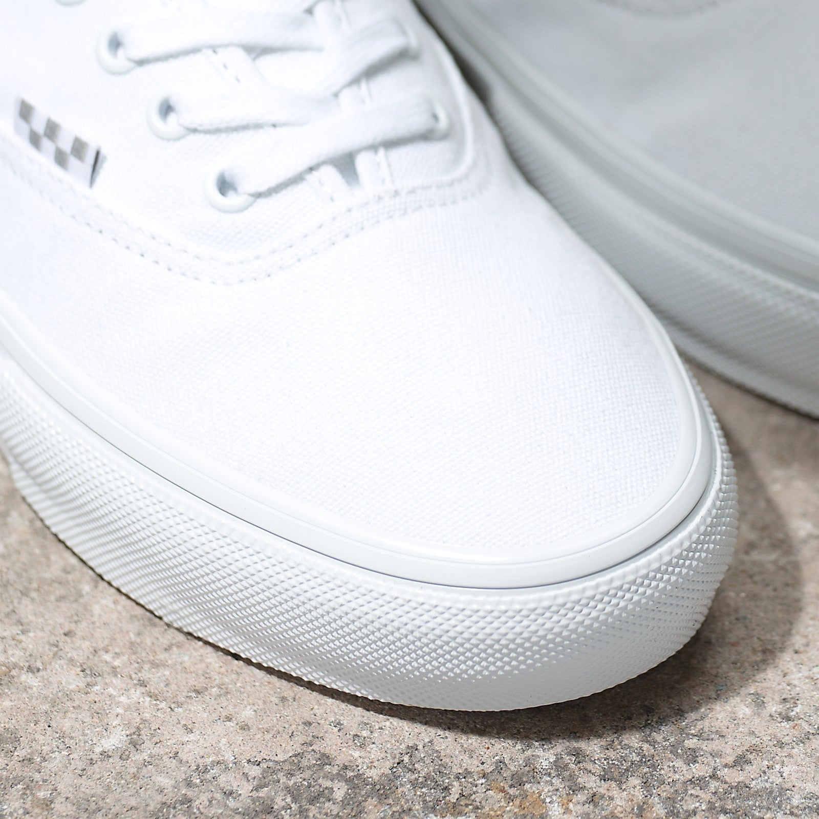 True White Skate Authentic Vans Skateboarding Shoe Detail
