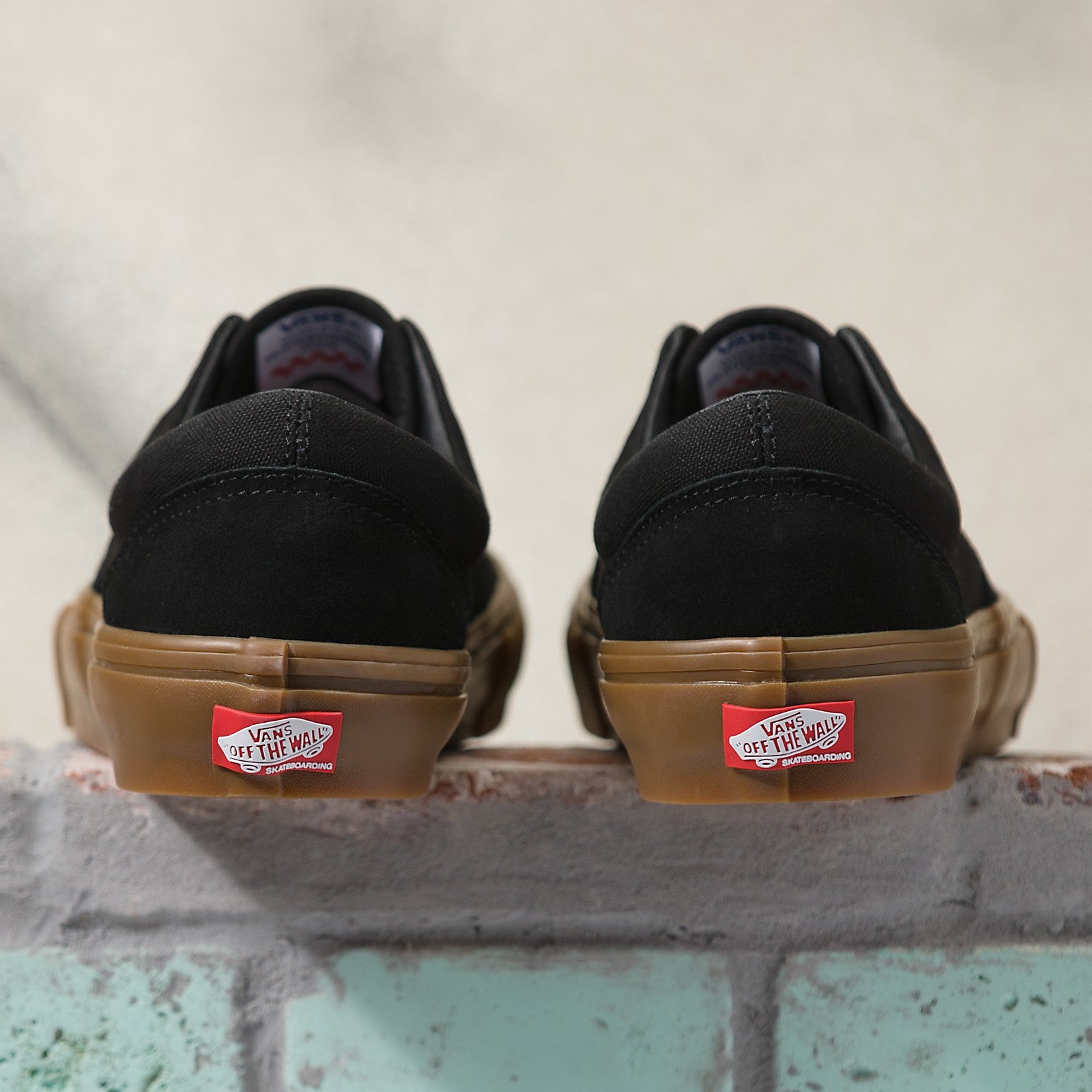 Black/Gum Skate Era Vans Skateboard Shoe Back