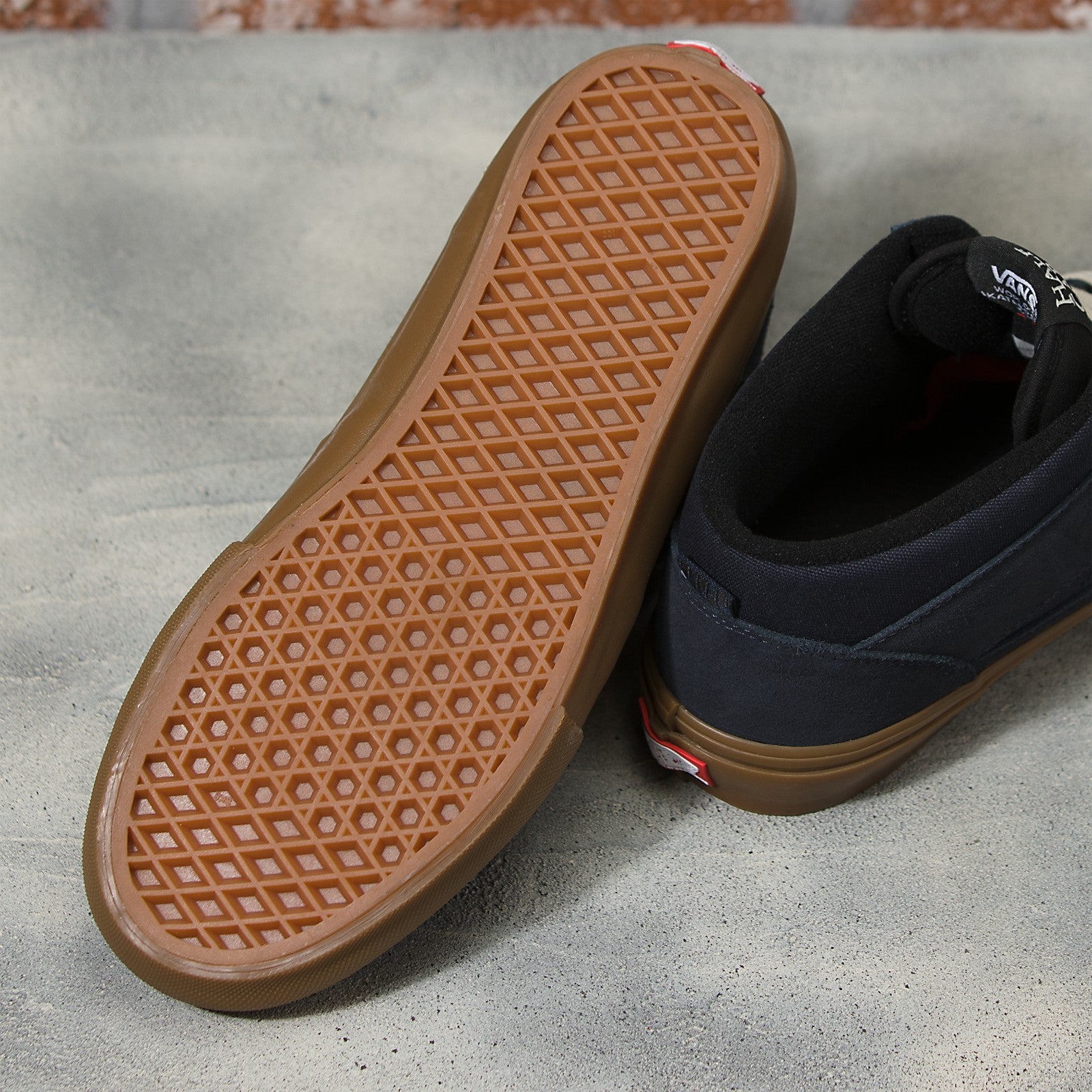 Navy/Gum Vans Skate Half Cab Skateboard Shoe Bottom