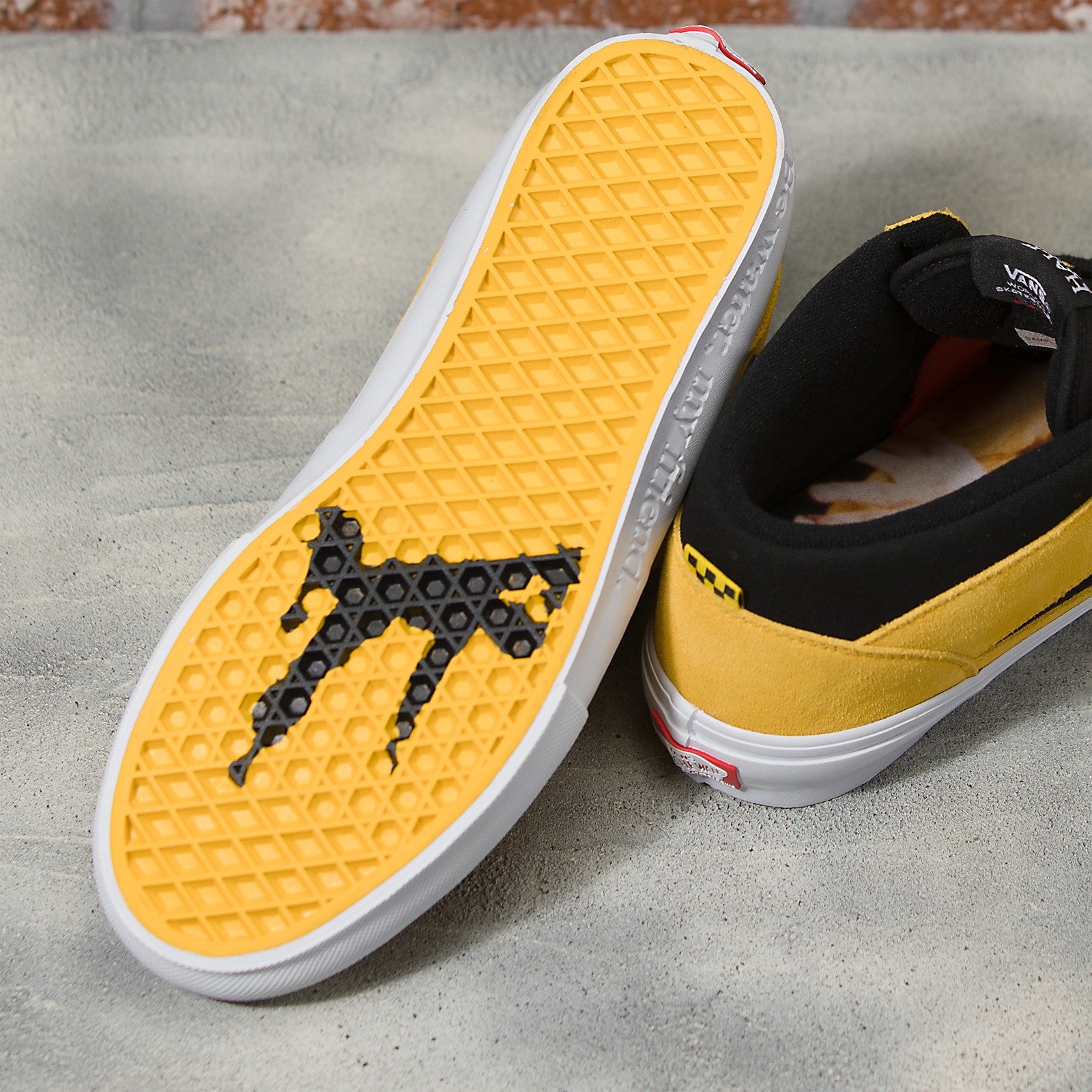 Bruce Lee x Vans Skate Half Cab Shoe bottom