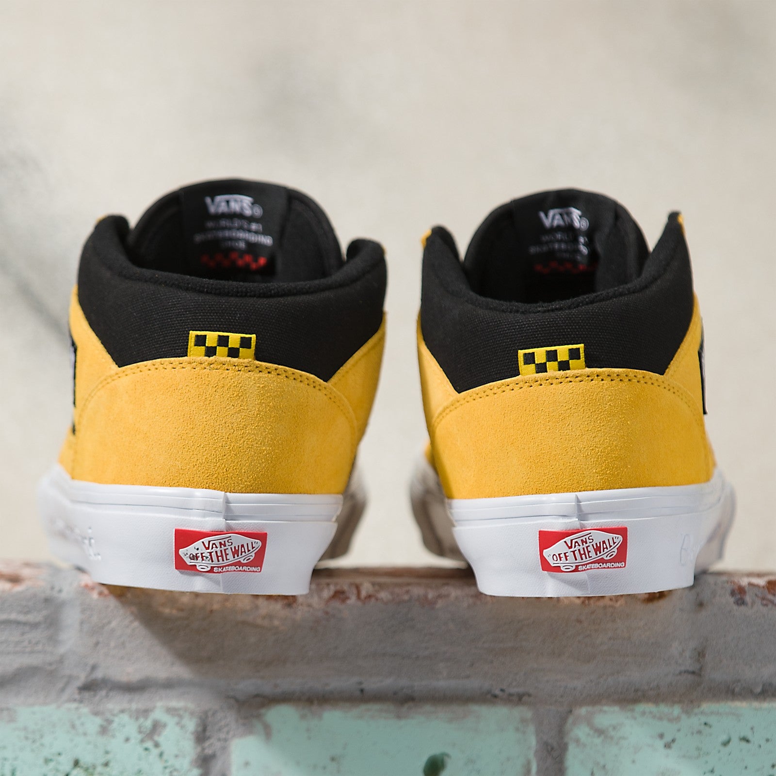 Bruce Lee x Vans Skate Half Cab Shoe Back