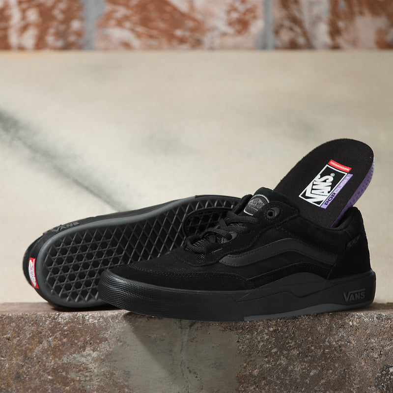 Black/Black Wayvee Vans Skateboard Shoe