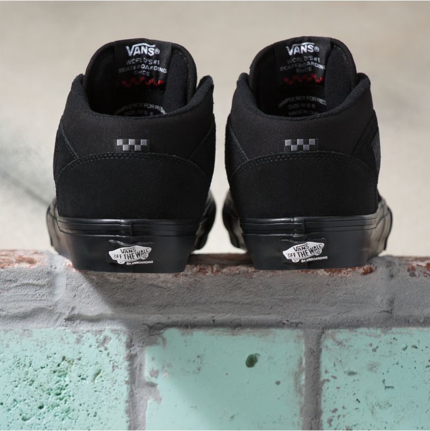 Black/Black Skate Half Cab Vans Skateboarding Shoe Back