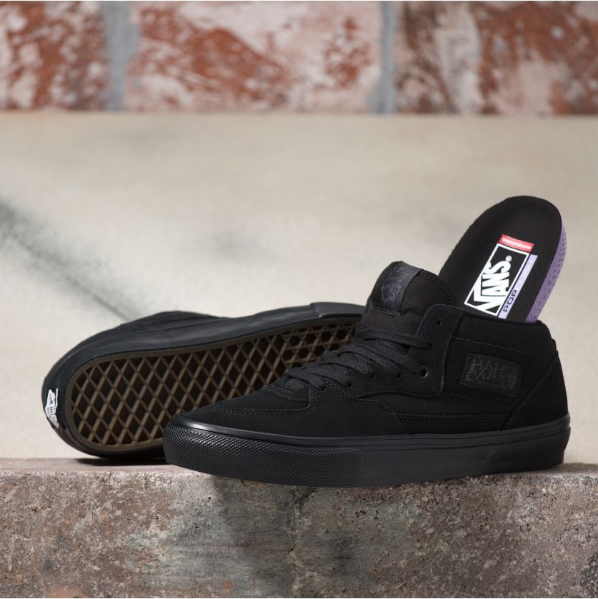 Black/Black Skate Half Cab Vans Skateboarding Shoe